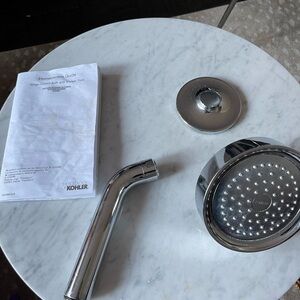 Single-Control Bath and Shower Trim